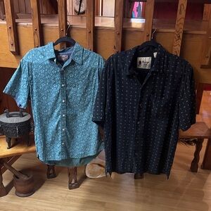 Jachs size Large Men's Teal Floral Button Down Shirt plus free shirt